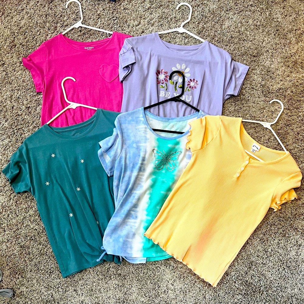 Girls T-Shirt & Tank top Bundle of 8